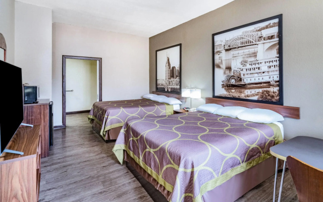 Super 8 by Wyndham Columbia
