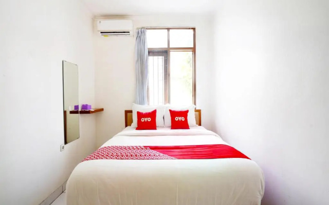 OYO 90840 Teratai Residence