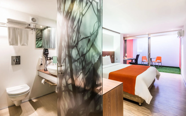 Bogotá 100 Design Hotel By Sarasti