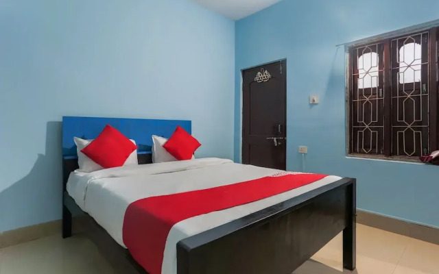 Royal Blues by OYO Rooms