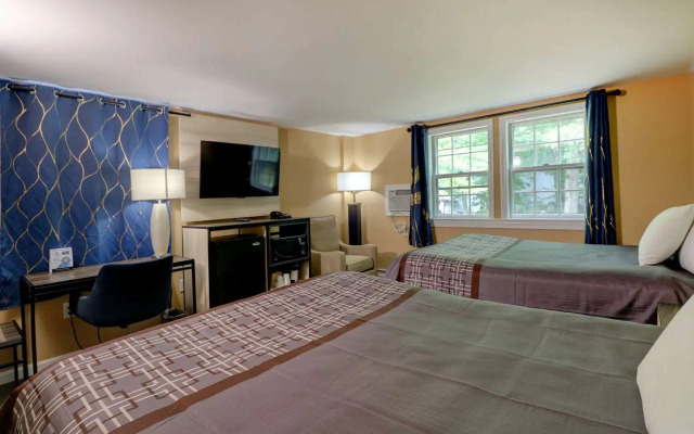 Yankee Clipper Inn, SureStay Collection by Best Western