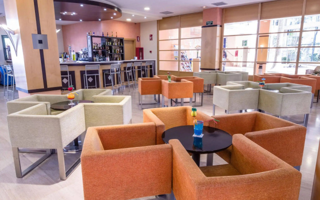 Hotel California Palace