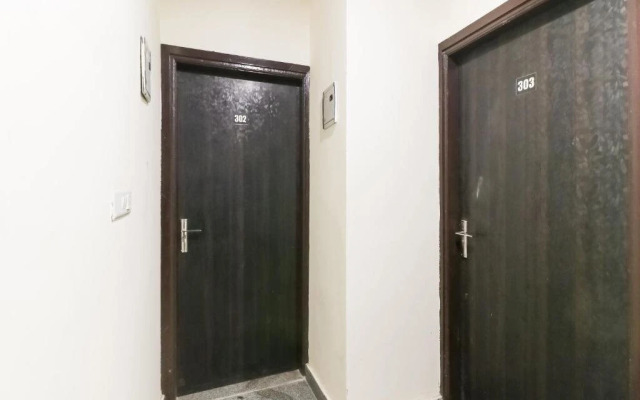 Hotel The Castle by OYO Rooms