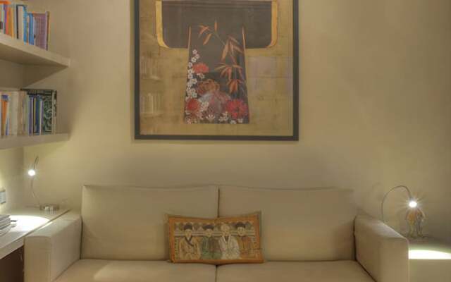 Villa Shay By The Pearls Collection