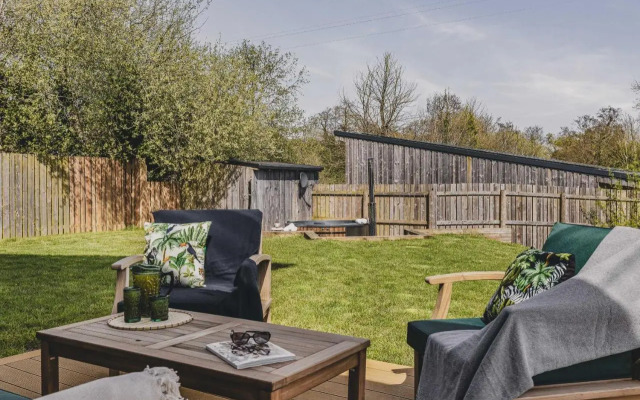 Heron House - Luxury Grand Designs Eco Home