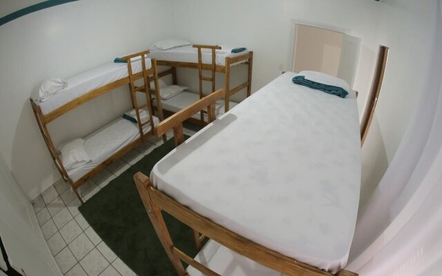 Pousada e Hostel Aqui