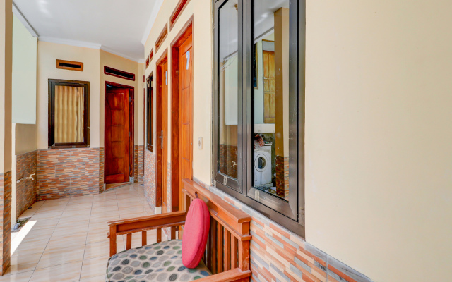 OYO 3879 Villa Sari Intan