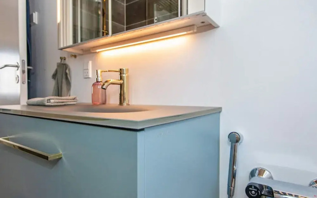 6 Person Holiday Home in Hejls