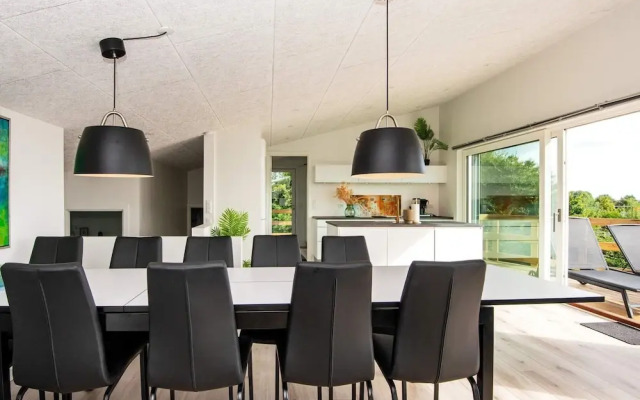 10 Person Holiday Home in Bjert