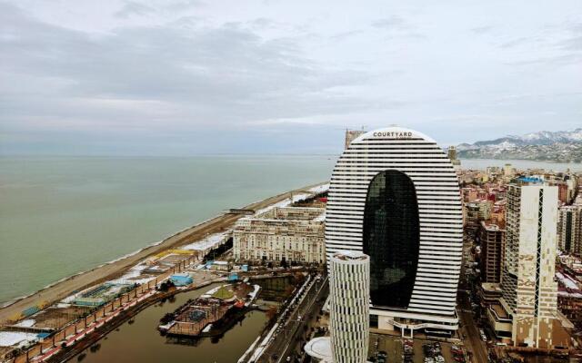 Orbi Sea View Aparthotel