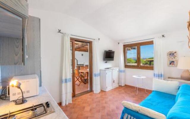 Piazzetta dei Pini LC-30