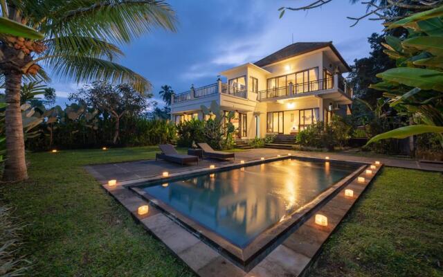 Mardika Private Villa