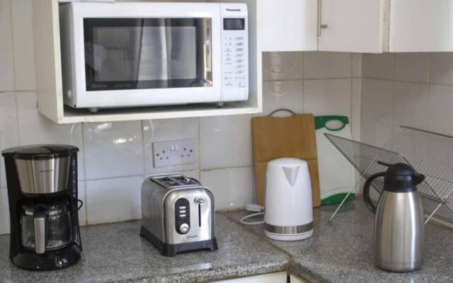 Chrinas Guest House