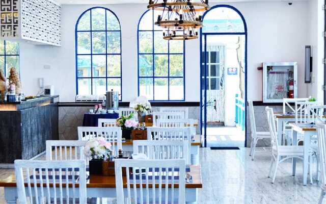 Camp Netanya Resort and Spa