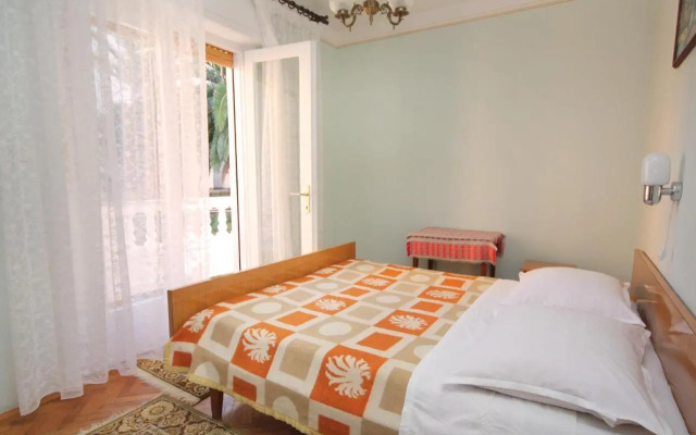 Apartment Palit 5061a