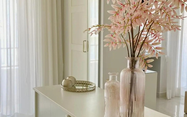 Ocean View Luxury Apartment