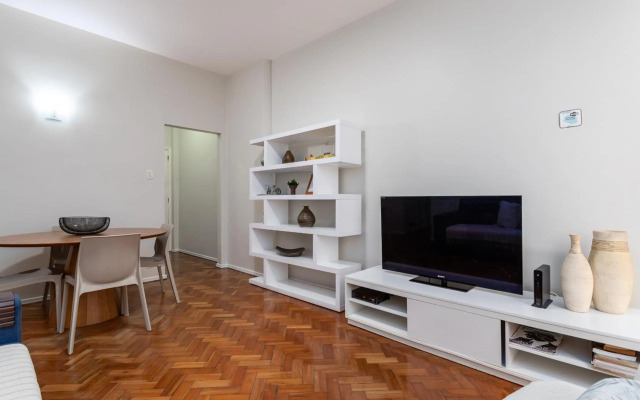 Pineapples PM203 - Moderno apartamento em Ipanema