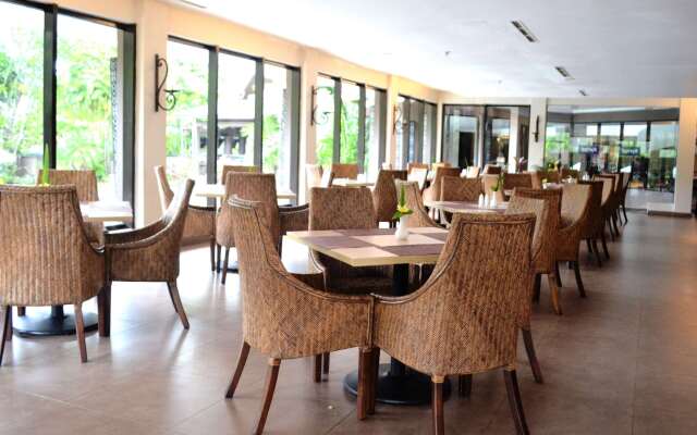 Kyriad Bumiminang Hotel