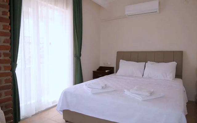 Selenya Apart Hotel
