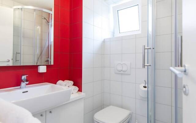 No5 Studio With Garden View