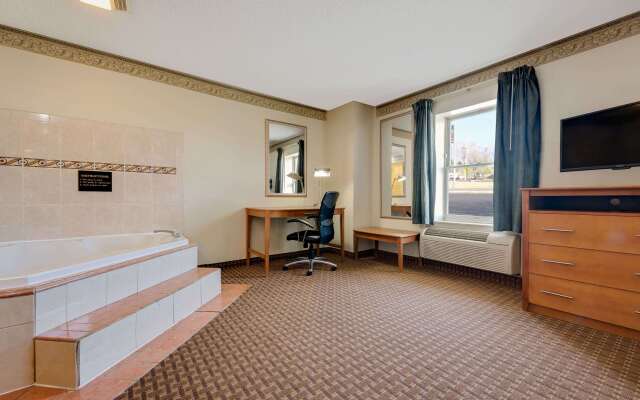 Super 8 by Wyndham Allentown