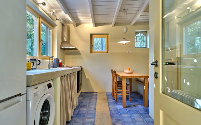 Aria Paros Residence