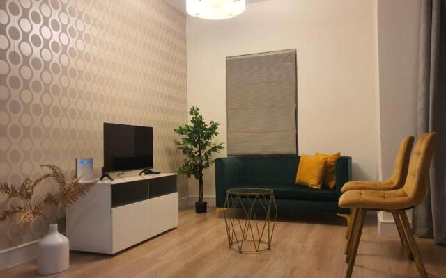 Stunning, Modern 1 bedroom Apartment Sandton