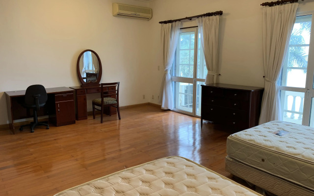 Coco Flower Village Serviced Apartment