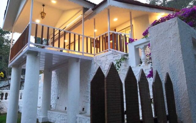 Ekdant Holiday Home