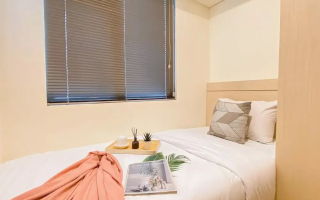 Warm Neutral 2Br At Meikarta Apartment