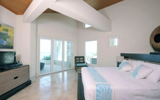 Sky Beach Club Villa Waterfall 2 4 Bedroom Home