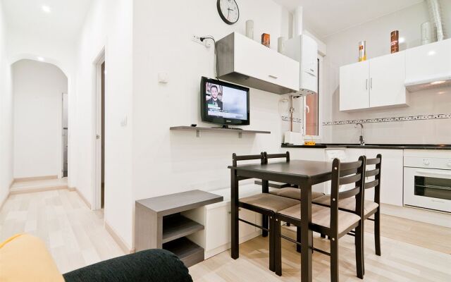 Olmo Apartments