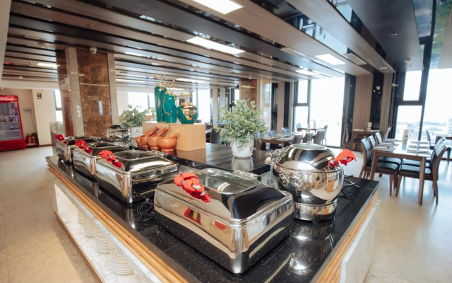 Danaciti Hotel