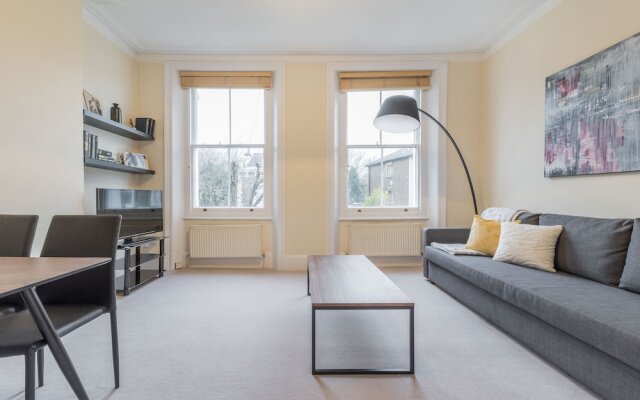 Charming 1BR apt in victorian building close to Hampstead Heath (DP3)