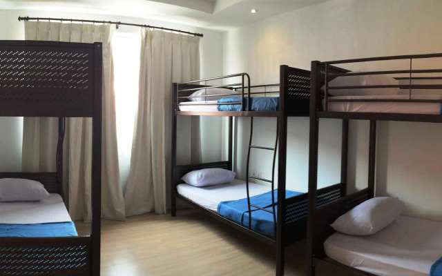 Island Hostel Bayan Lepas Airport