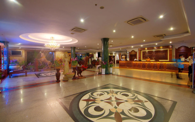Hotel Somadevi Angkor Resort & Spa
