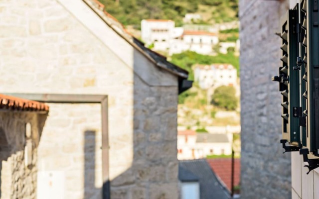 Snug Apartment in Pu?iš?a Near the Beach