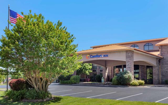 Comfort Inn at Thousand Hills