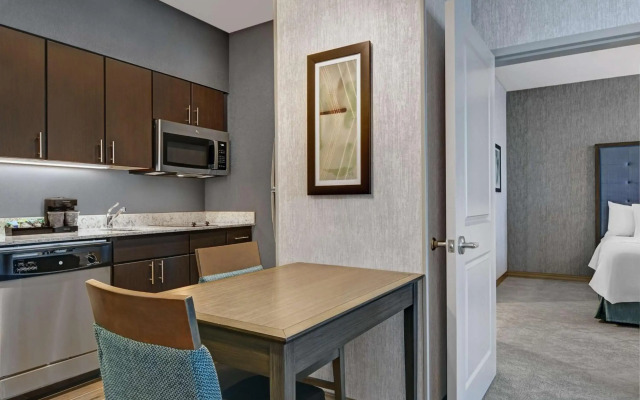 Homewood Suites by Hilton Edison Woodbridge