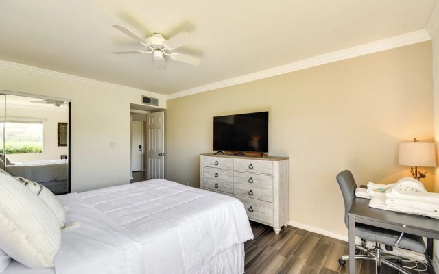 Near Fashion Square & Old Town: Scottsdale Condo!