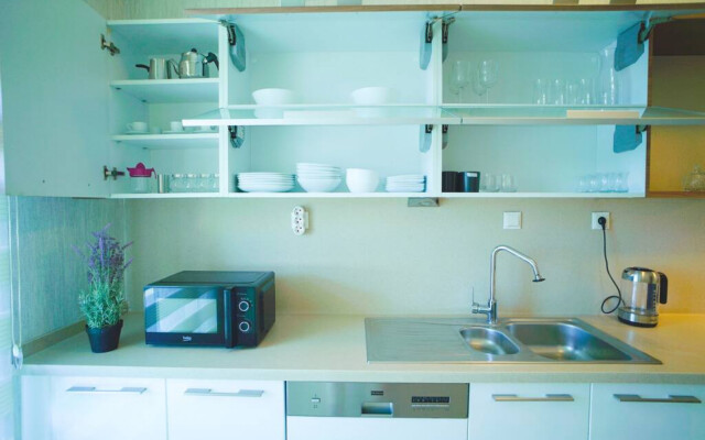 2 Bedroom Luxury Apartment near Mall of Istanbul