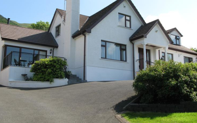 Firtrees Bed & Breakfast
