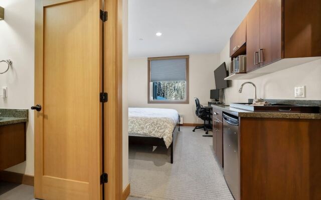 Kookaburra Lodge #302 By Bear Country