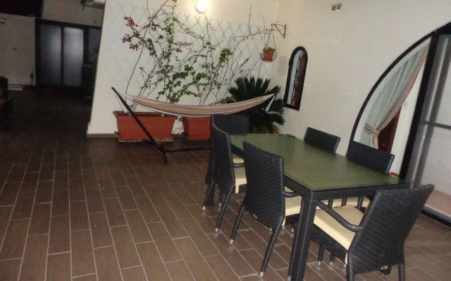 Lovely Penthouse With Private sun Terrace Between Valletta and Sliema