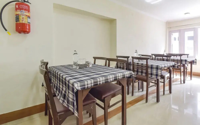Fabhotel Day'S Inn