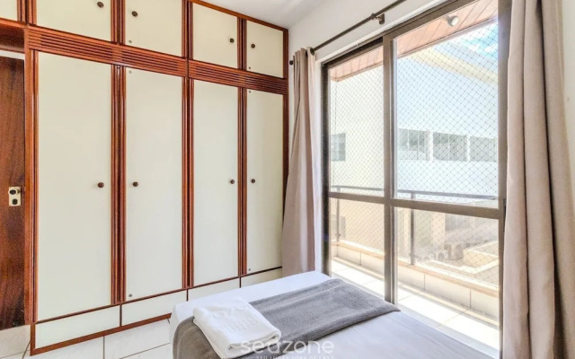 2B Apartment w/ Balcony Ads0103