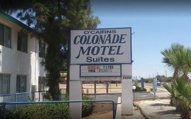 Colonade Motel Suites