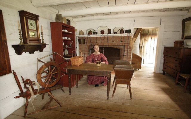 Crowne Plaza Springfield by IHG