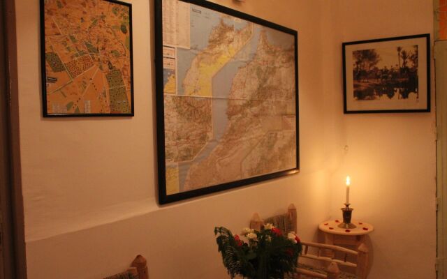 Corner Hostel Marrakech - Adults Only