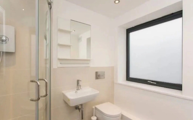 Manor House Studio Apartment C